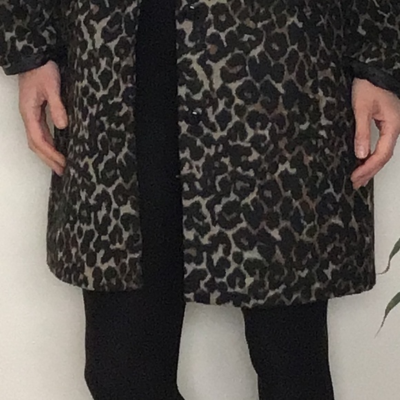 Leopard Print Jacket - Picture 5 of 5